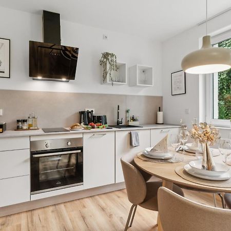 Deluxe Apartment In Bielefeld City Mit Parkplatz Und Terrasse Dış mekan fotoğraf